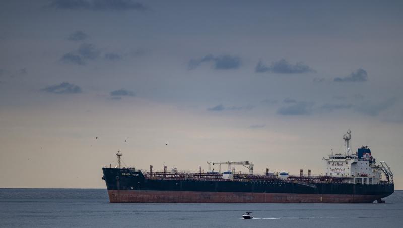 Două nave au fost lovite în Marea Neagră. Bulgaria cere sprijin: "Un nou atac, absolut inacceptabil"