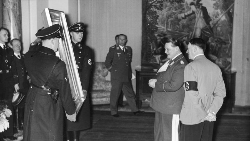Un tablou care a trecut prin mâinile lui Hitler şi Kogălniceanu ar putea fi expus la un muzeu din Iaşi