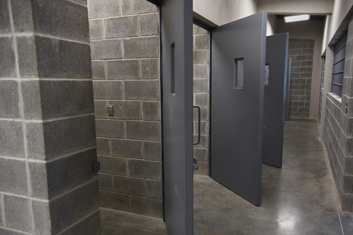 Nouă închisoare în Costa Rica, inspirată de mega-penitenciarul din El Salvador