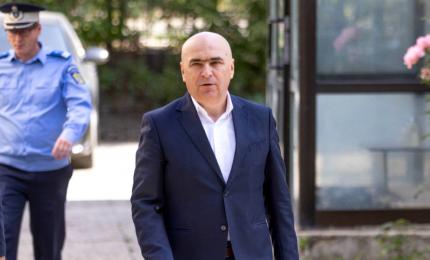 Bolojan, audiat două ore ca martor la DNA Iași, în dosarul afaceristului Fănel Bogos. Reacţia Guvernului