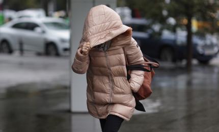 Vin ploile în toată ţara. Averse, grindină și intensificări ale vântului până vineri seara