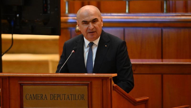 Bolojan spune că România suferă de "sindromul maşinii cu două volane". Ce probleme vede în actuala Constituţie