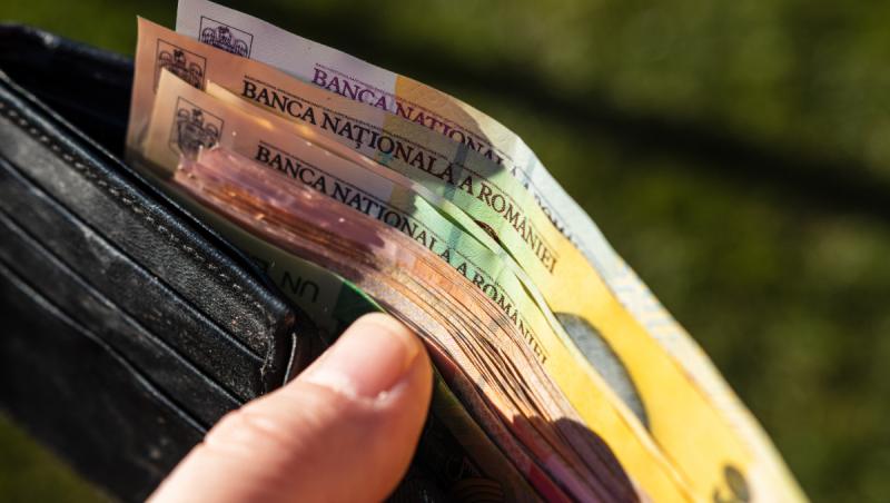 Ar putea crește salariile bugetarilor în 2027? Ce spune ministrul Manole