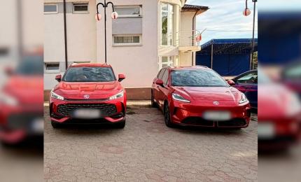 Primăria unei comune cu 4.700 de locuitori a dat 4400.000 de lei pe 3 mașini. Edilul, soţia şi fiul le conduc