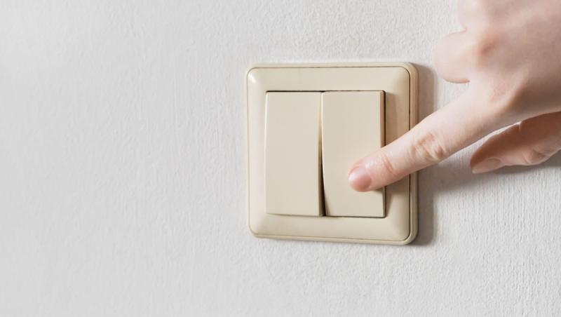România, fruntaşă în UE la scumpirea energiei electrice şi a gazelor. Cu cât au crescut preţurile faţă de 2025