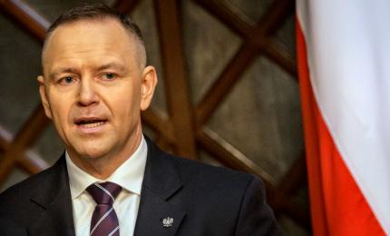 Criză politică majoră în Polonia. Nawrocki a întors avionul din drum şi a convocat discuţii urgente