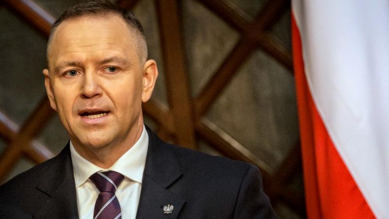 Criză politică majoră în Polonia. Nawrocki a întors avionul din drum şi a convocat discuţii urgente