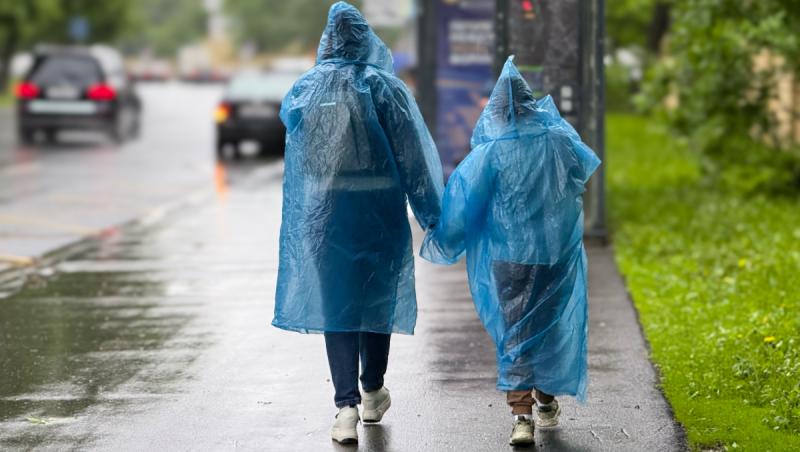 Temperaturi de aproape 30°C, apoi se răceşte brusc. Când se schimbă vremea și unde va ploua