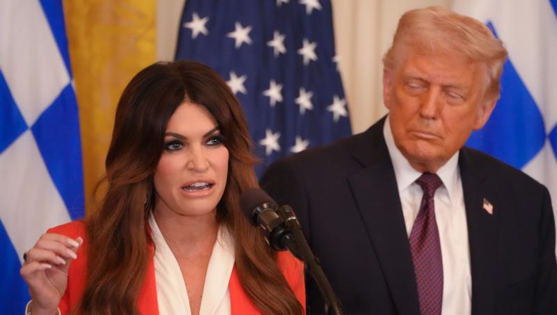 Kimberly Guilfoyle, care s-a lăudat că SUA pot răsturna guvernul grec ca în România, vizată de un nou scandal