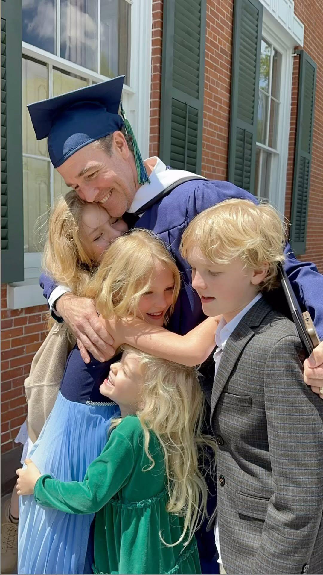 Val de solidaritate după moartea actorului James Van Der Beek: Peste 1 milion de dolari strânși pentru familie