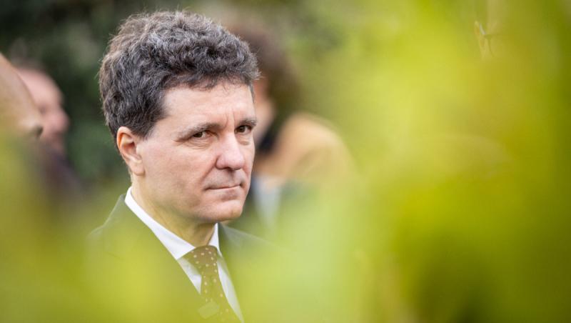 Nicuşor Dan se &icirc;nt&acirc;lneşte marţi cu liderii Coaliţiei. Şedinţa, la o zi după aprobarea reformei&nbsp;administrației&nbsp;