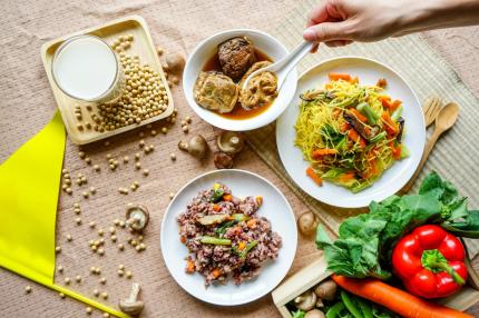 Postul Paștelui 2026. Ce alimente să alegi pentru o dietă echilibrată