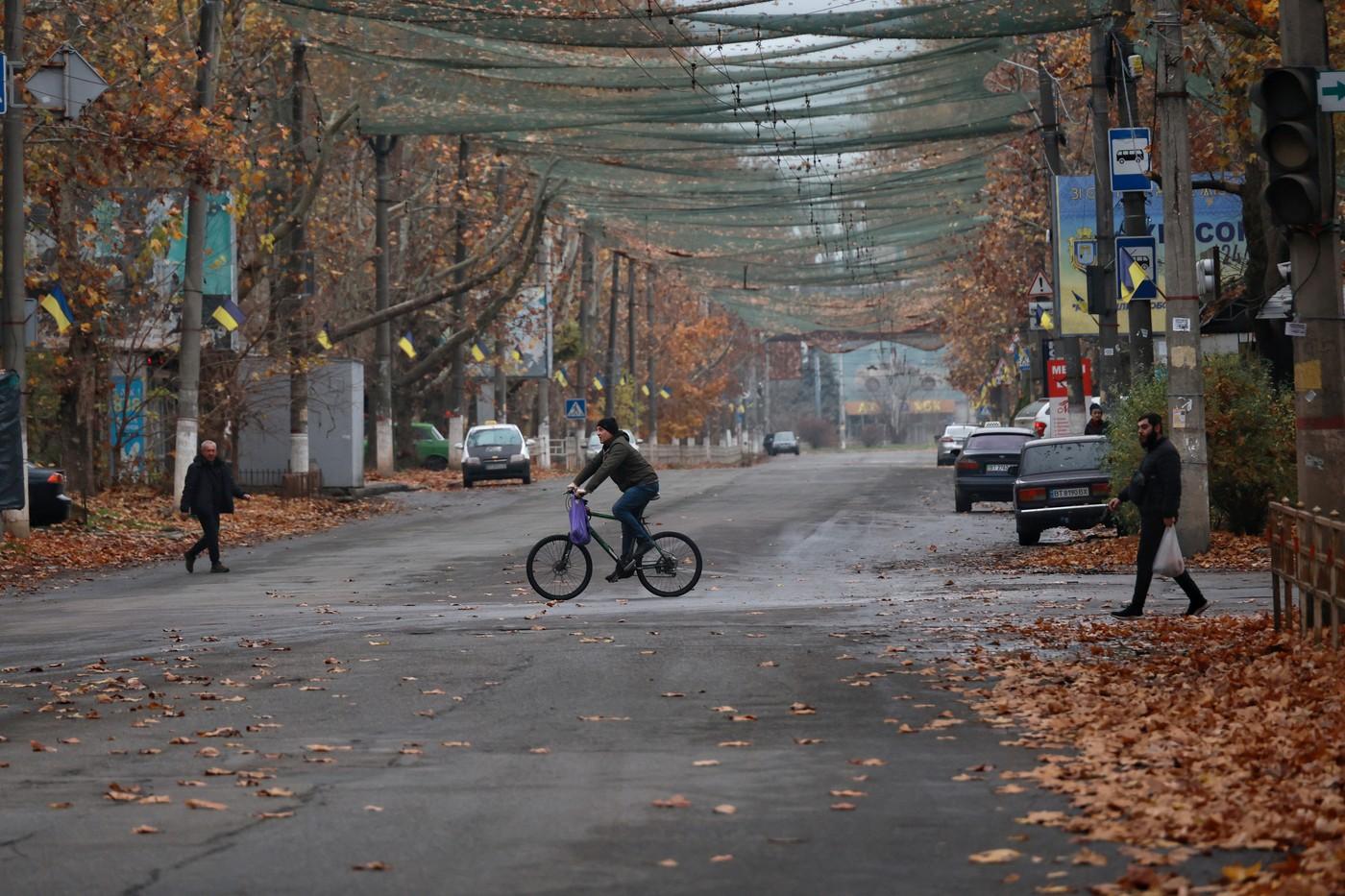 Anatomia războiului în 2026: "kill zone", iadul modern al dronelor, roboți și cupole anti-dronă