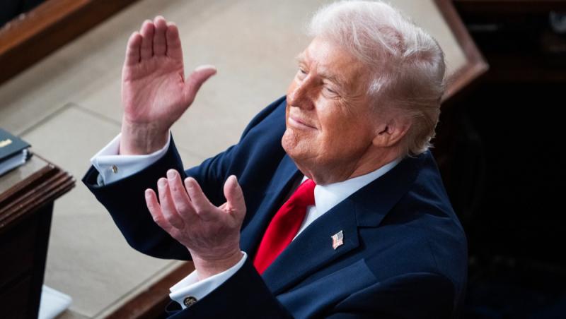 Analiză. Trump le-a spus americanilor că o duc bine, a atacat democraţii şi a justificat un război cu Iranul