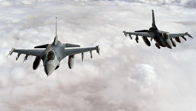 Două avioane F16 ridicate de MApN, după atacuri ruseşti în apropiere de graniţă. RO-Alert, emis în Tulcea