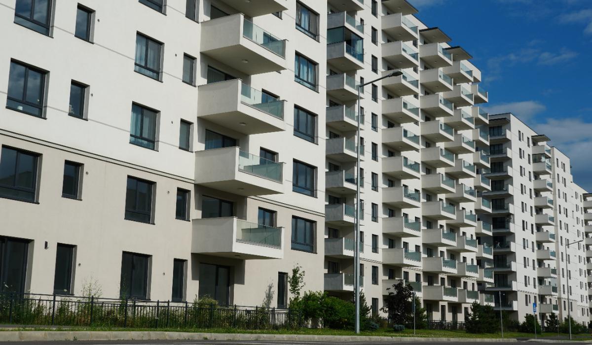 Haos în imobiliare după adoptarea OUG 7. Mai multe contracte de vânzare, blocate din cauza unei prevederi