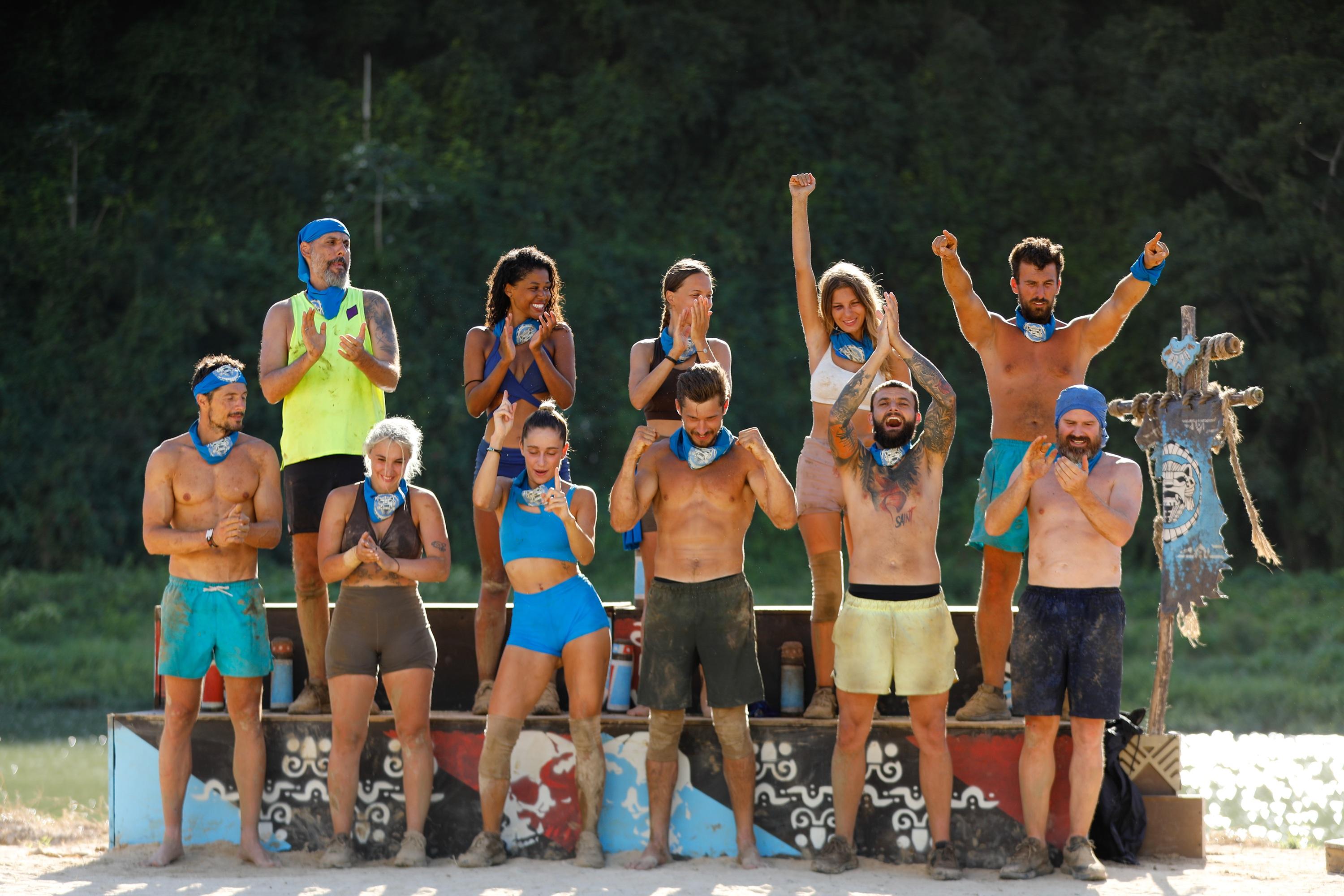 Războinicii au câștigat o super recompensă la piscină, însă Faimoșii au o misiune clară