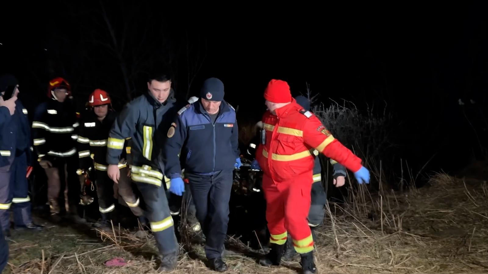 "Nu mergem, mami, să nu cădem în apă". Cei doi frați din Sibiu au murit chiar în locul de care se temeau