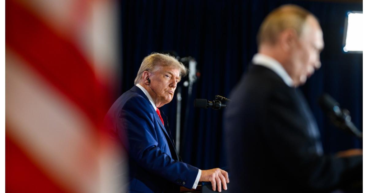 Zelenski spune că Putin vrea să umilească Europa. Preşedintele rus, apărat de Donald Trump