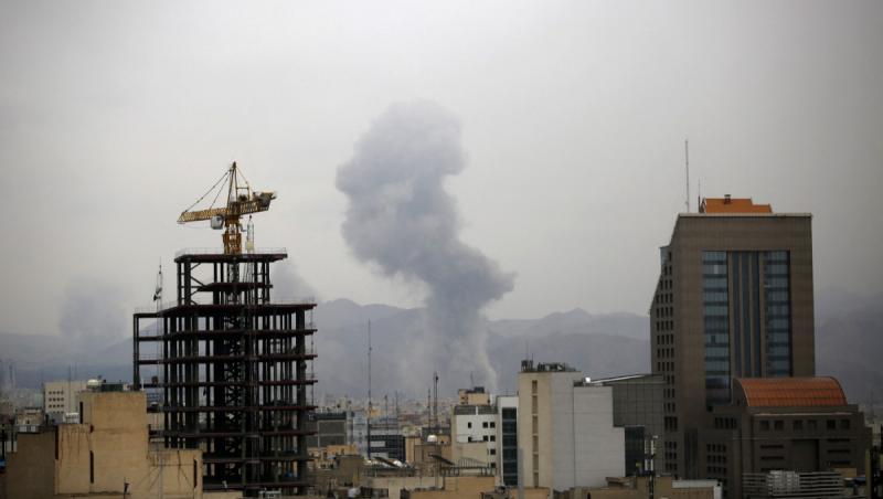 Război &icirc;n Iran, ziua 11. Pieţele s-au calmat, dar războiul continuă. Noi atacuri lansate de Iran şi Israel