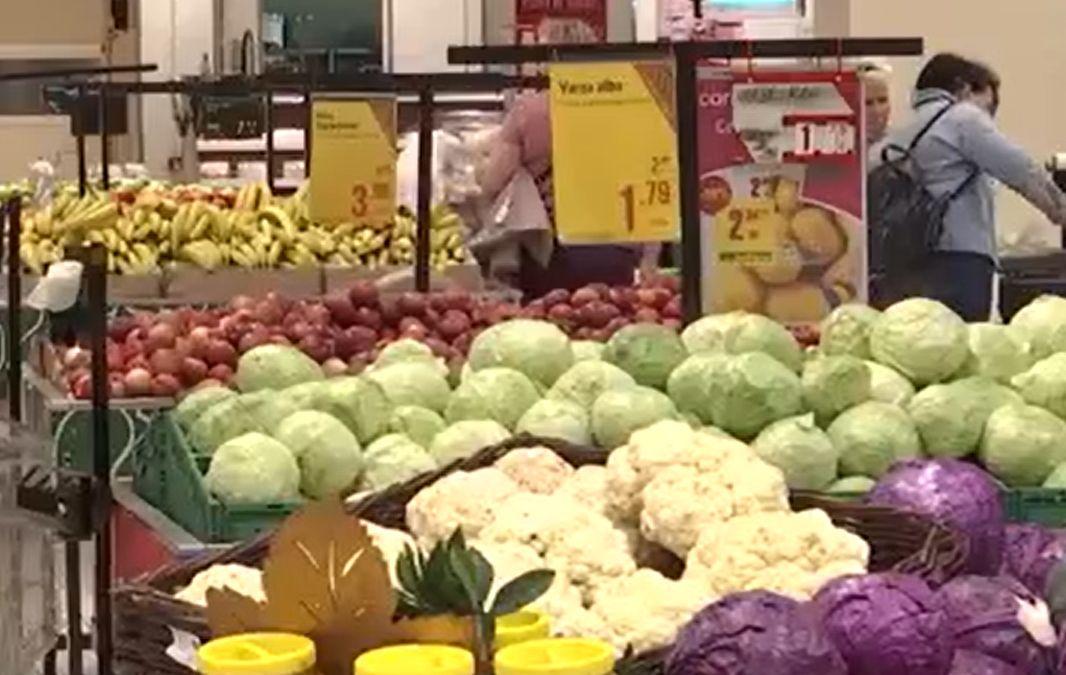 "Gust de acasă", preț mai mare. Cum au ajuns produsele românești să fie cu 30% mai scumpe în supermarketuri