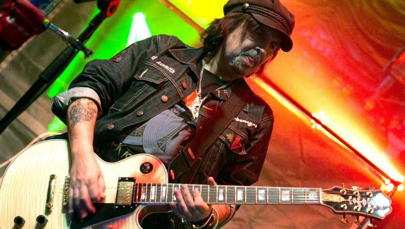 Phil Campbell, chitaristul trupei Motorhead, a murit la 64 de ani