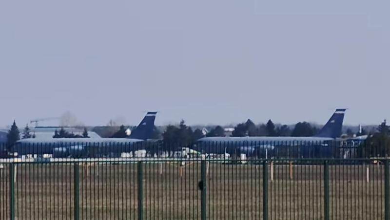 Trei avioane de realimentare ale SUA au ajuns &icirc;n Rom&acirc;nia