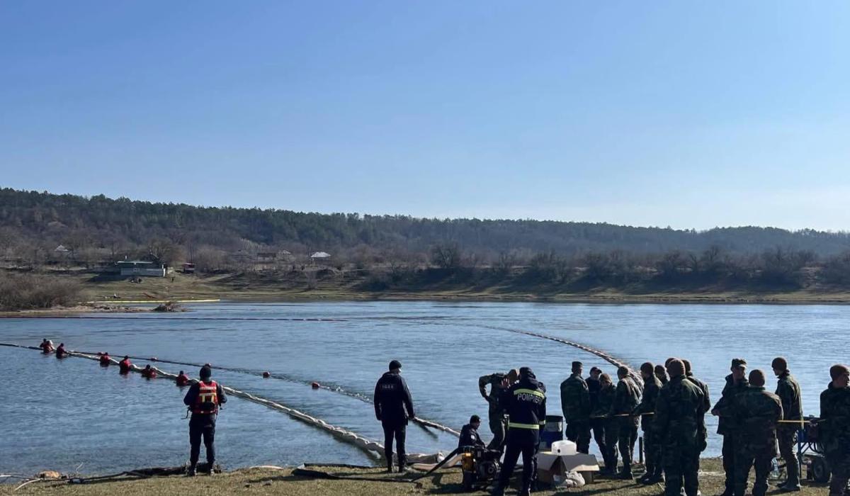 Maia Sandu susţine că Rusia e de vină pentru plouarea de pe râul Nistru. România continuă să trimită ajutoare