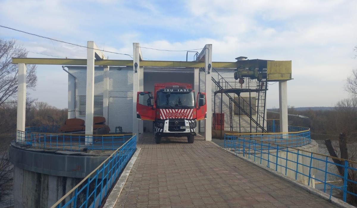 Maia Sandu susţine că Rusia e de vină pentru plouarea de pe râul Nistru. România continuă să trimită ajutoare