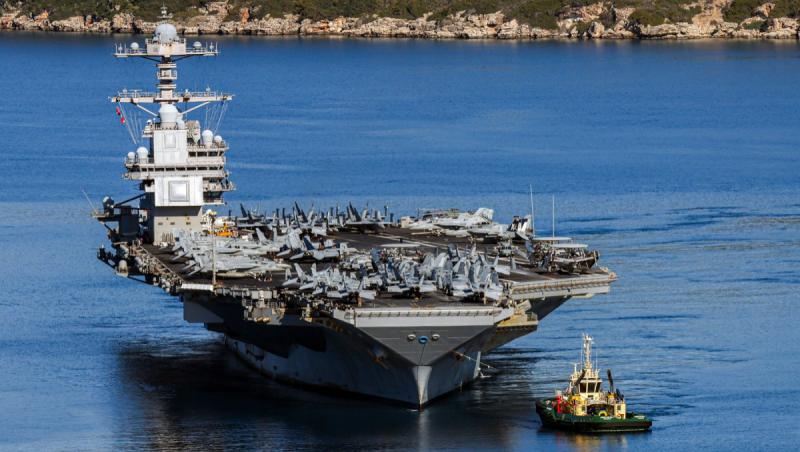 Portavionul american USS Gerald R. Ford părăsește Golful Souda, pe insula Creta