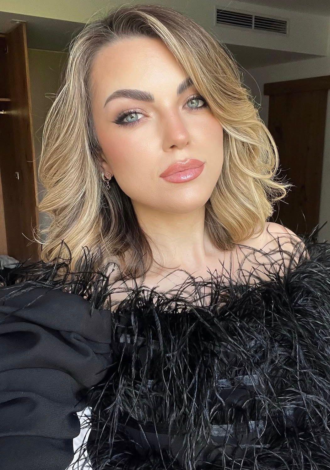 Influenceriță, îngropată de vie de fostul iubit. Bărbatul a crezut că a ucis-o și a bagat-o într-o valiză