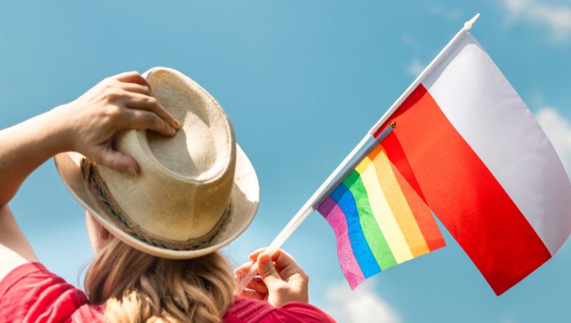 Justiţia poloneză recunoaşte căsătoriile homosexuale încheiate în Uniunea Europeană