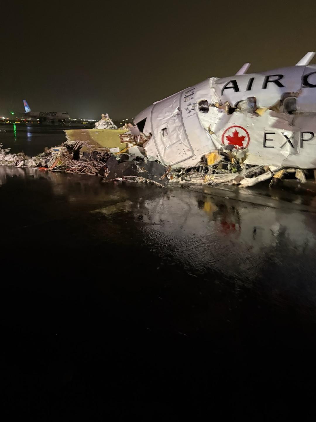 Accident aviatic LaGuardia