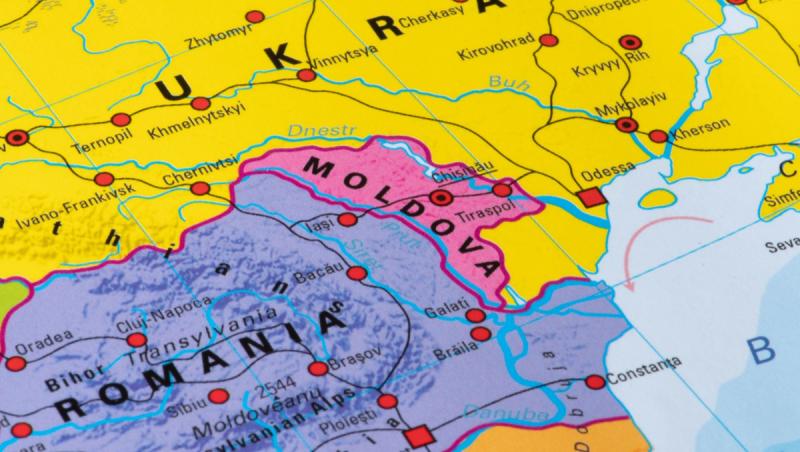 Sondaj în Republica Moldova. Peste jumătate dintre moldoveni ar vota pentru unirea cu România