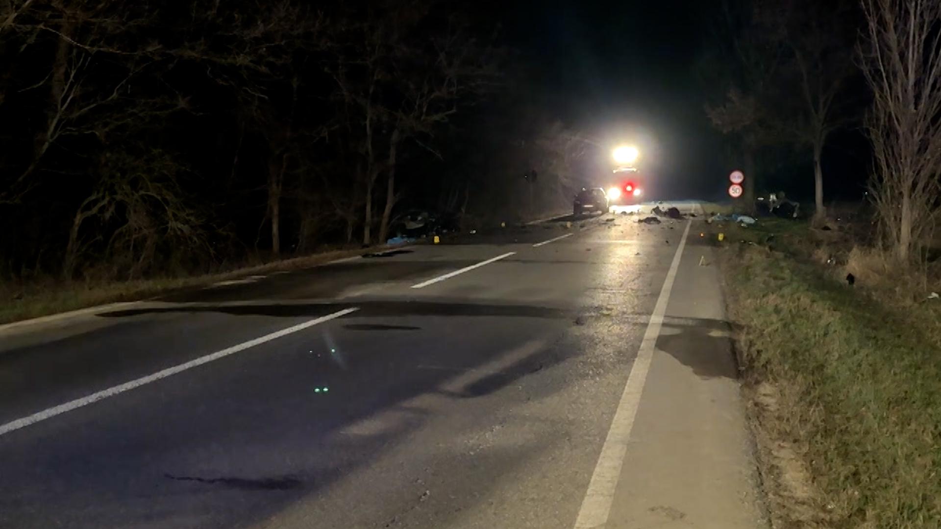 Filmul accidentului cu 4 morţi din Neamţ. Un şofer profesionist a semănat moarte şi şi-a lăsat copilul orfan