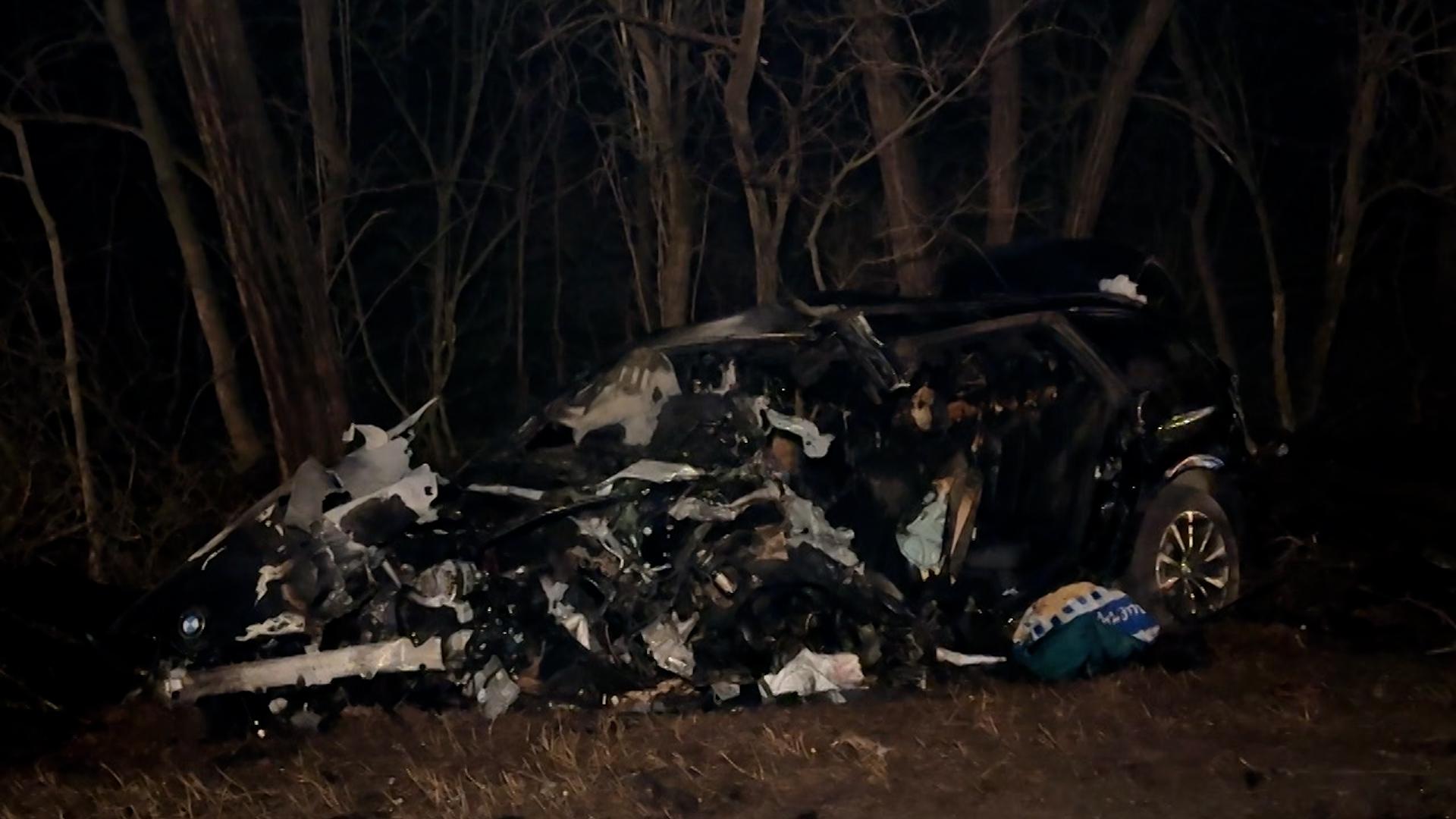 Filmul accidentului cu 4 morţi din Neamţ. Un şofer profesionist a semănat moarte şi şi-a lăsat copilul orfan