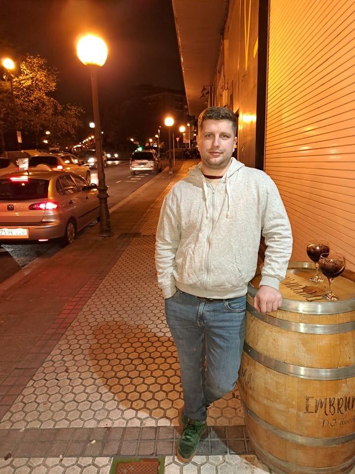 Cine sunt românii morţi în accidentul de TIR din Spania. Ionuţ şi Mădălina au rămas captivi în camion