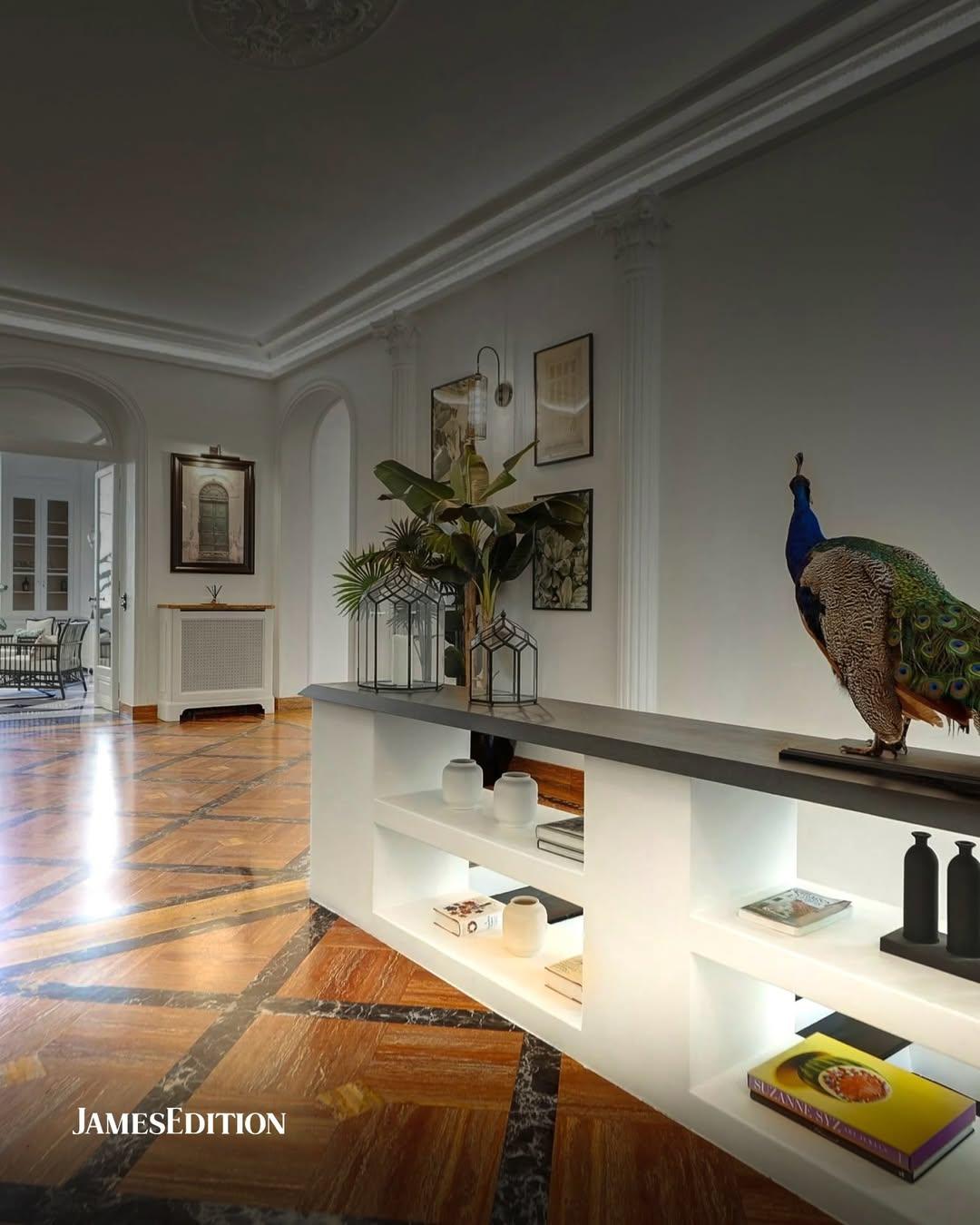 Cum arată apartamentul din Paris al lui Brigitte Bardot. Este scos la vânzare pentru 7.900.000 euro