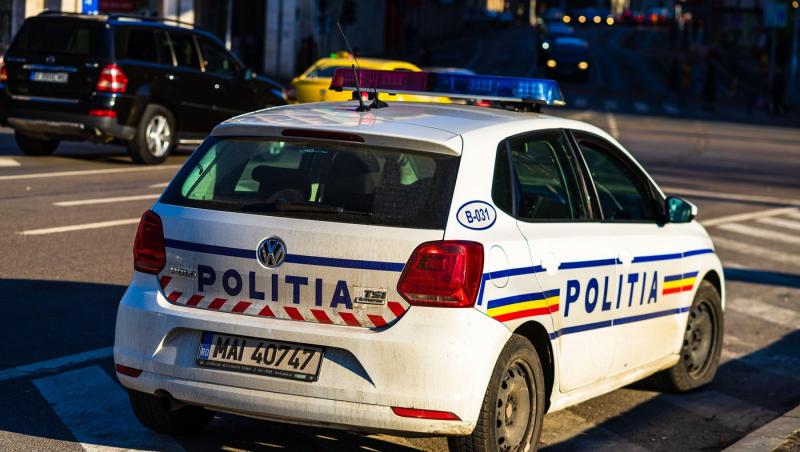 Doi părinţi din Constanţa, interzis să se mai apropie de copiii lor la 100 de metri