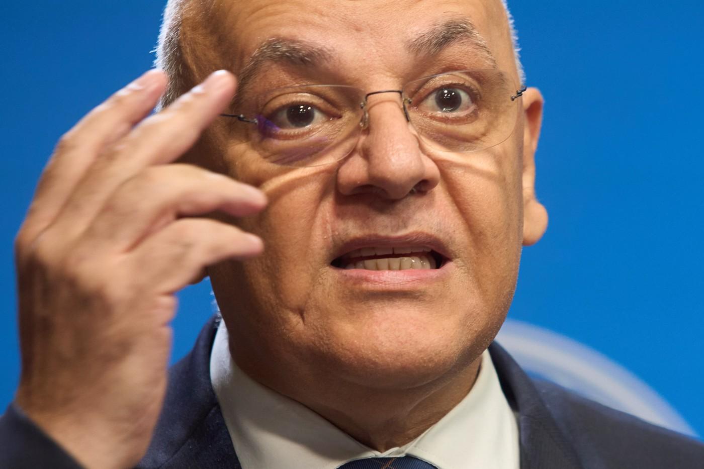 Arafat, prima reacție după ce procurorii au ridicat telefoane de la DSU. Suspiciuni privind contracte fictive