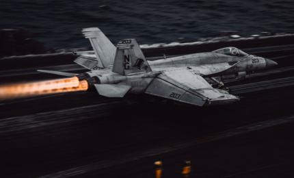 Iran spune că așteaptă un atac terestru american. Netanyahu ordonă extinderea invaziei în sudul Libanului