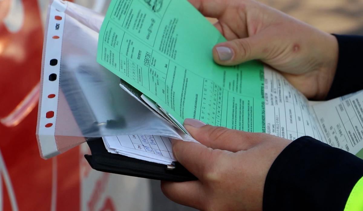 Schimbare radicală la amenzile rutiere: şoferii, taxaţi jumătate din sancţiune, nu din minim