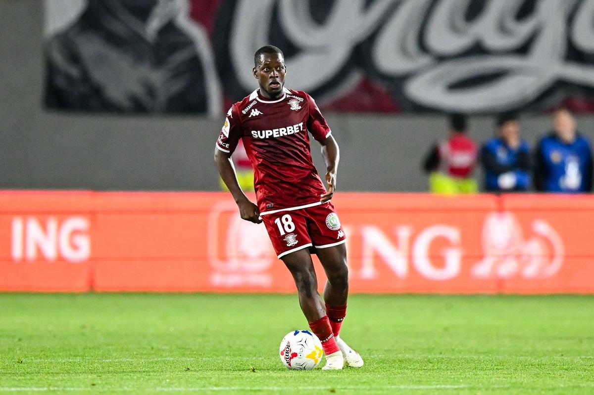 Fotbalist vedetă de la Rapid, accident grav în Bucureşti. Kader Keita a plecat de la locul incidentului