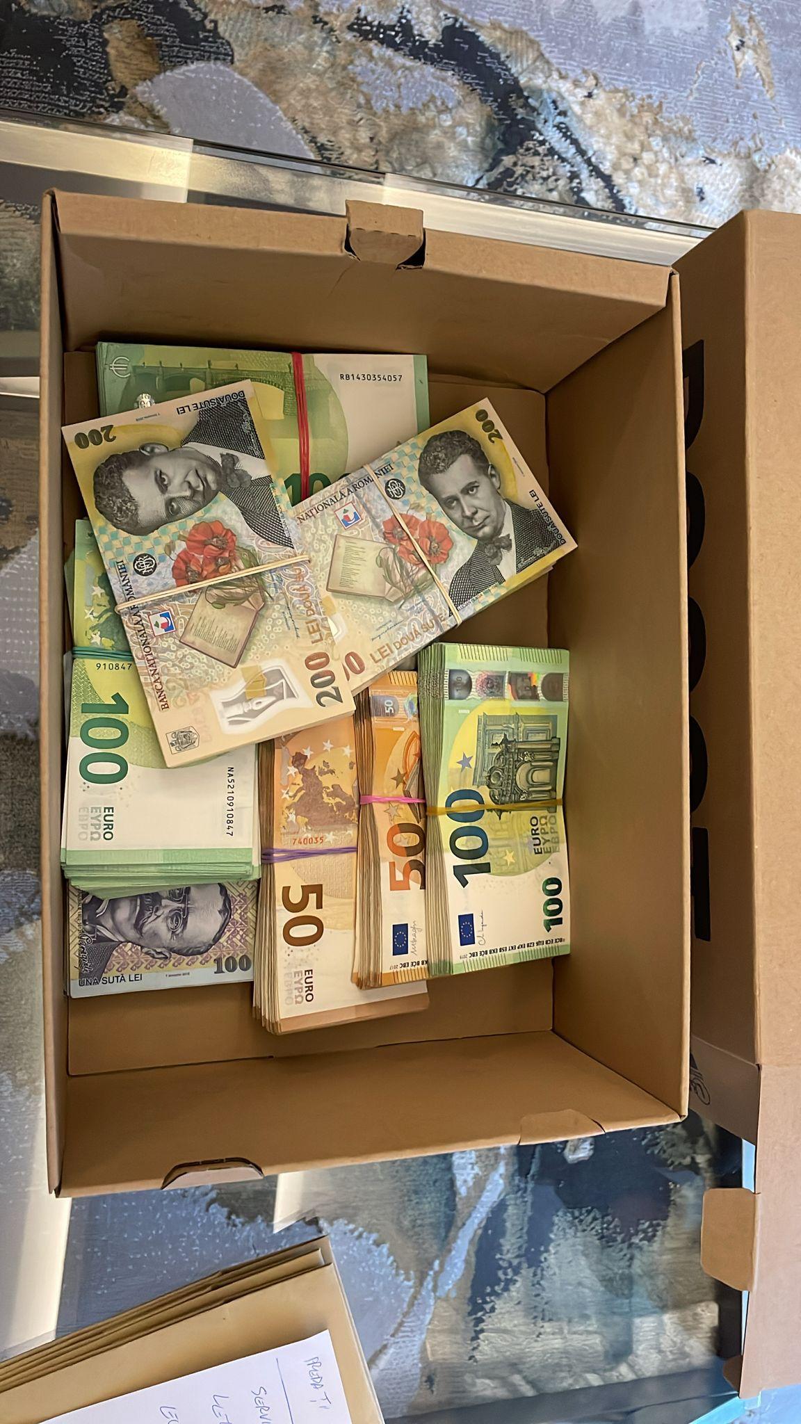 SURSE: Şeful ARR, Cristian Anton, ţinea 350.000 de euro la "saltea". Percheziţii DNA la locuinţele acestuia