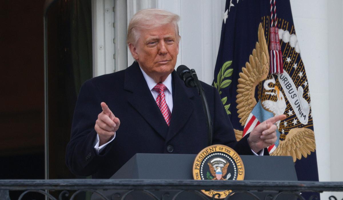 Trump susține că Iranul a cerut un armistițiu, că războiul se va încheia rapid și amenință cu ieșirea din NATO