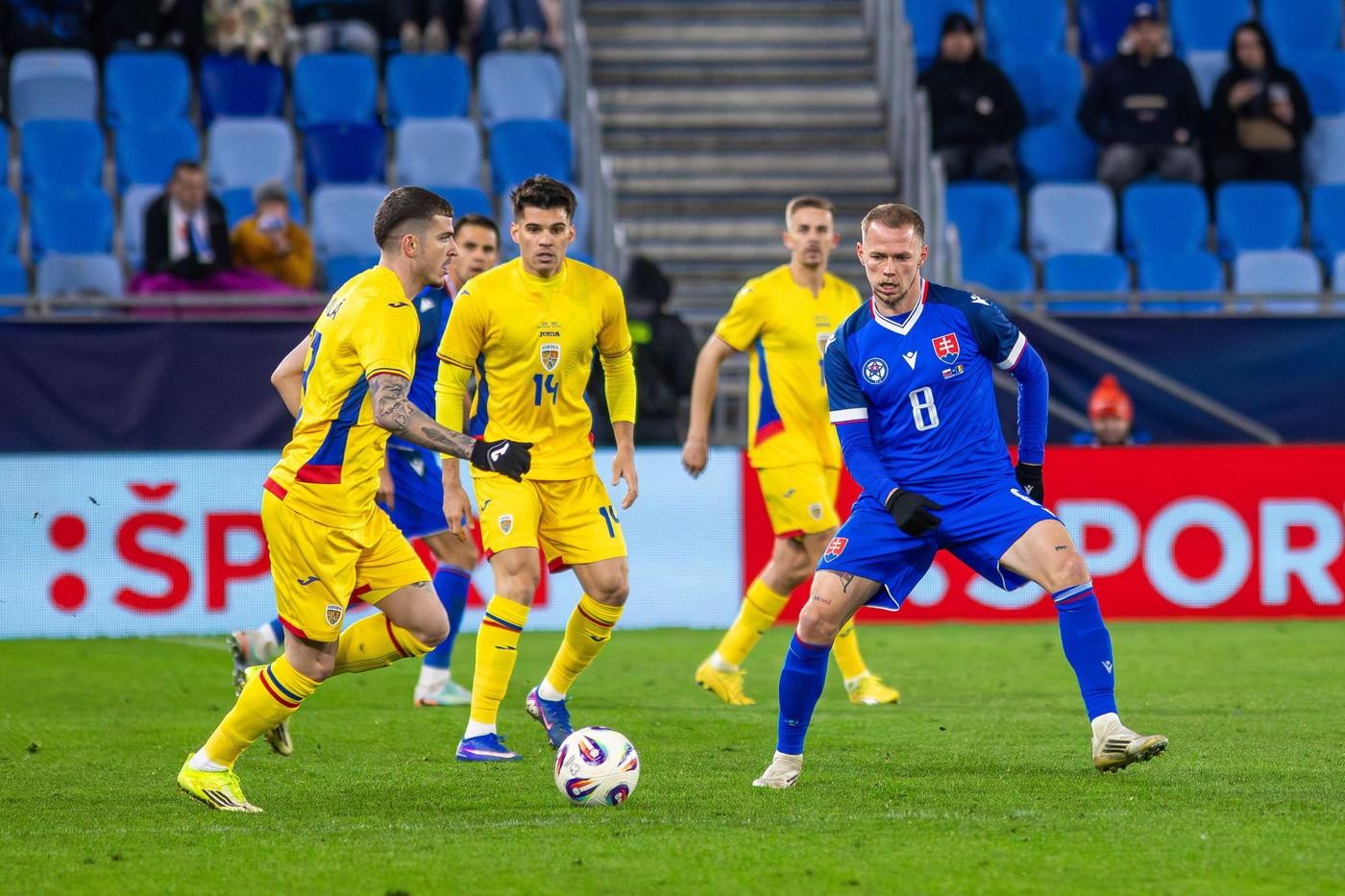 Zero şi în "amicalul" cu Slovacia. România iese din barajul pentru CM fără niciun gol marcat