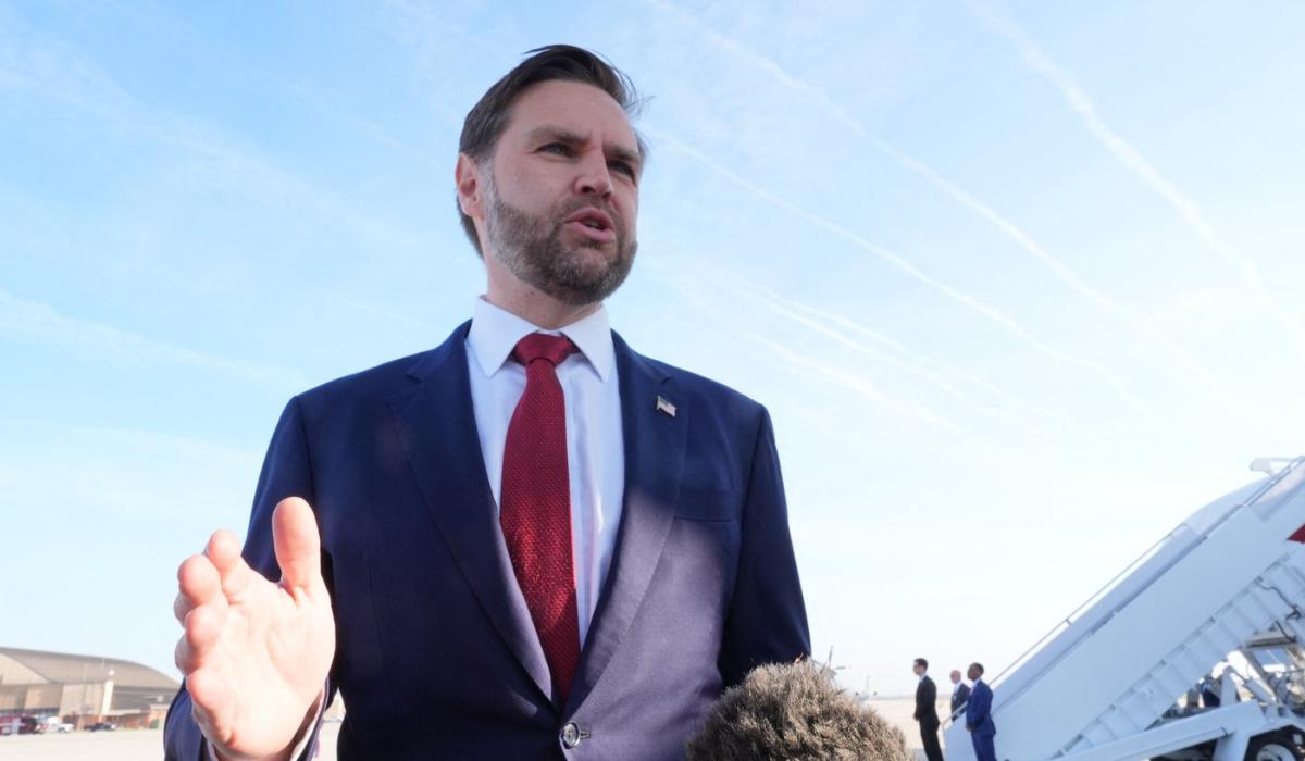 Vance îi sfătuieşte pe iranieni să nu-i "ducă de nas" pe negociatorii SUA: Trump ne-a dat "instrucţiuni clare"