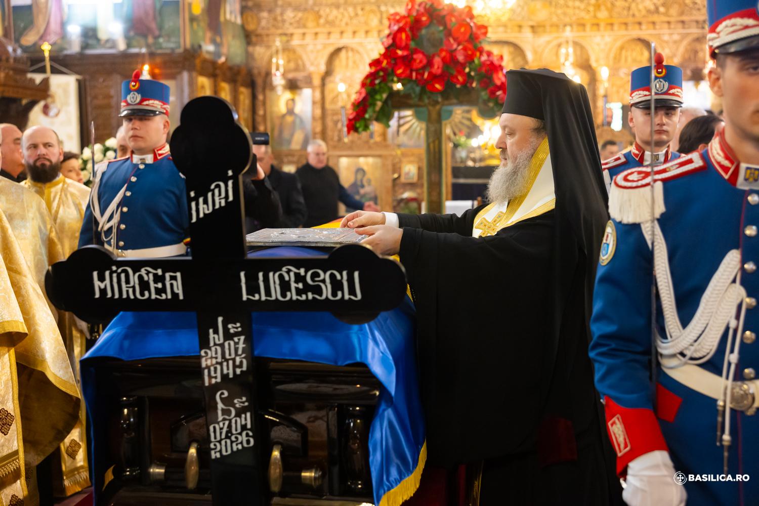 Mircea Lucescu a fost înmormântat cu onoruri militare la cimitirul Bellu din Capitală