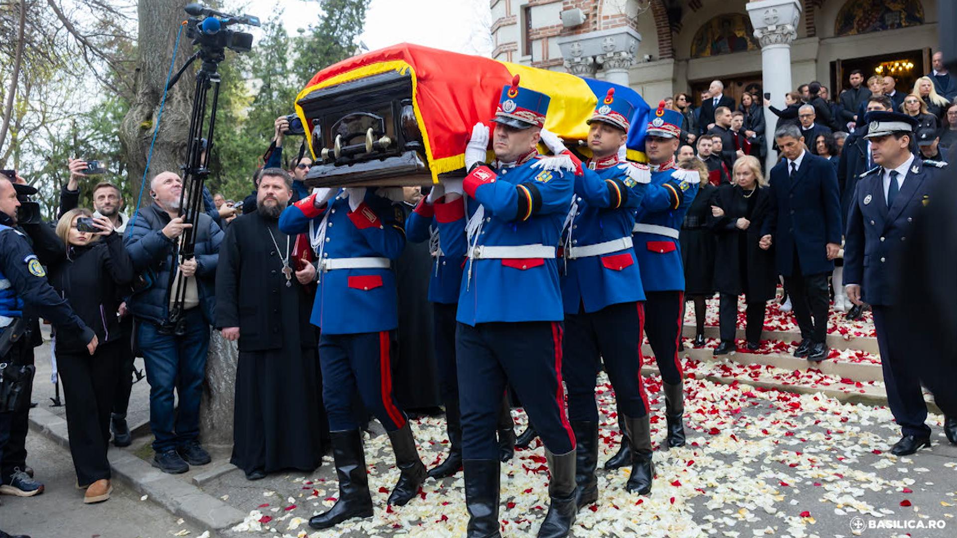 Ziua despărţirii de Mircea Lucescu: Răzvan Lucescu, mesaj emoţionant de rămas bun pentru tatăl său