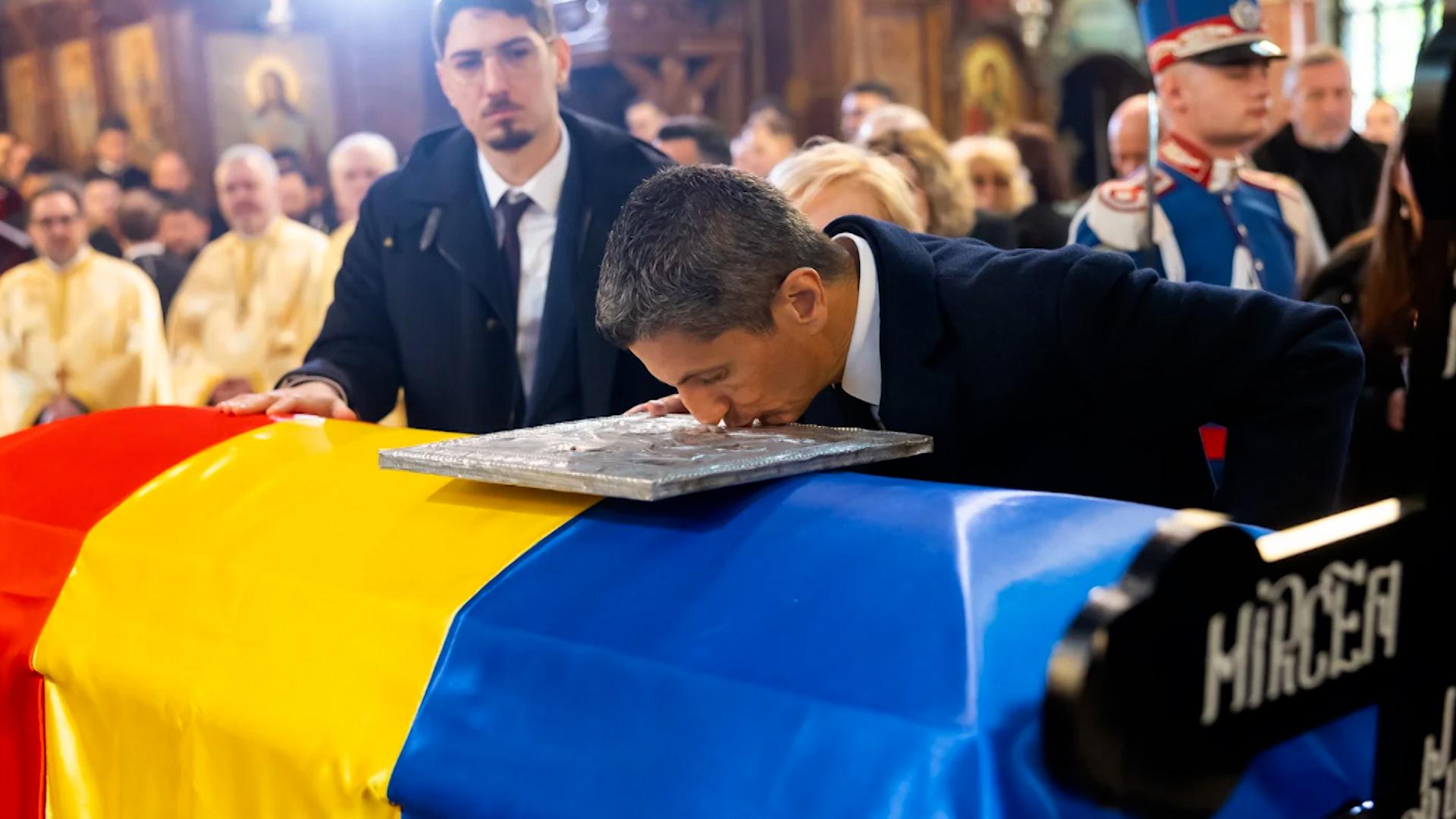 Ziua despărţirii de Mircea Lucescu: Răzvan Lucescu, mesaj emoţionant de rămas bun pentru tatăl său